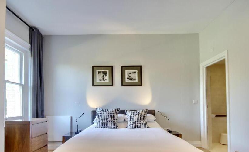 חדר סטנדרט, Orange Grove Hotel & Gardens