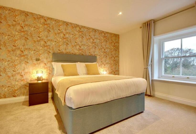 Семейный Номер Deluxe, Orange Grove Hotel & Gardens