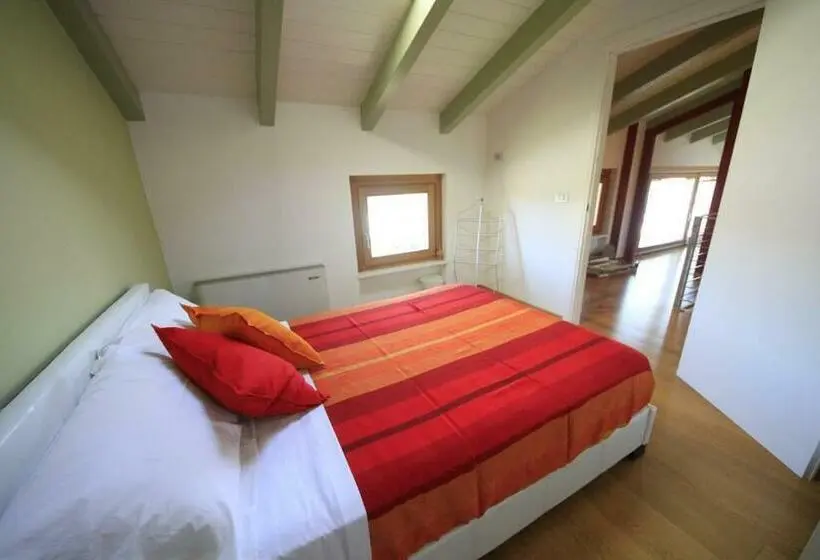 ベーシックルーム, B&b La Mondina