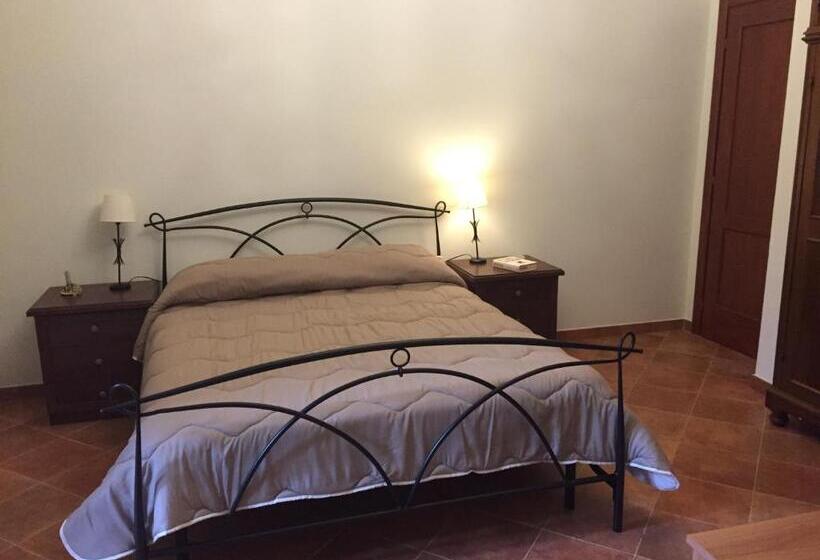 スタンダードルーム, B&b Le Querce