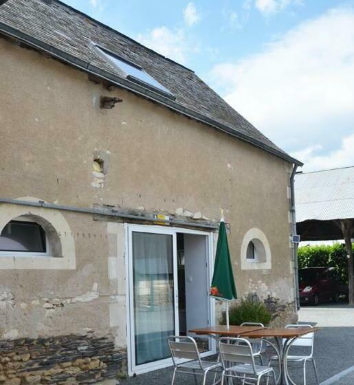 ファミリールーム, La Petite Ferme