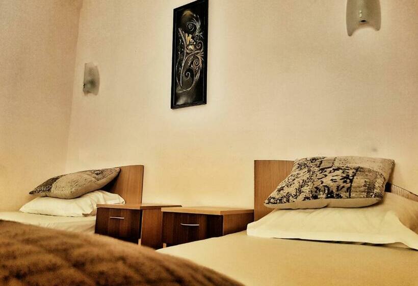 Номер Стандарт, Discret Hotel & Restaurant