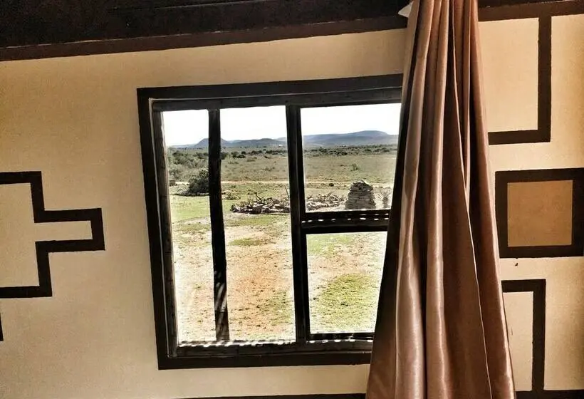 ダブルベッドスタンダードルーム, Molo Molo Game Reserve