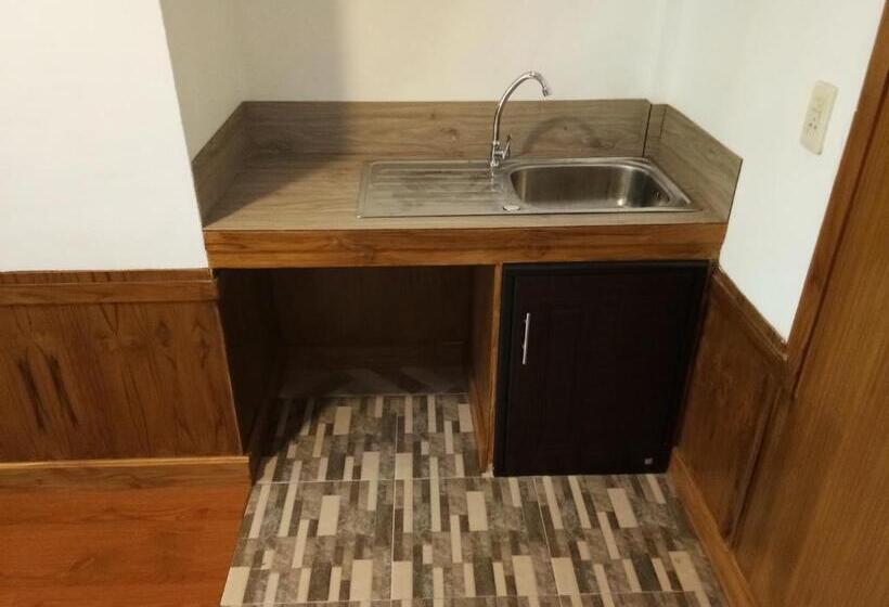 חדר פרמיום לארבעה, Pruksa Garden