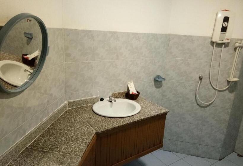 חדר פרמיום לארבעה, Pruksa Garden