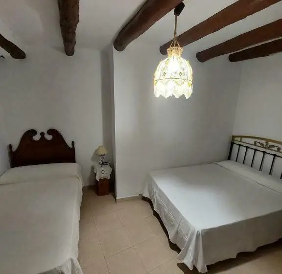 スタンダードトリプルルーム, Casa Rural Nueva Araceli
