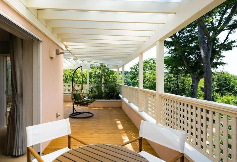 סוויטה דלוקס, Koyarunosato Doggys Island