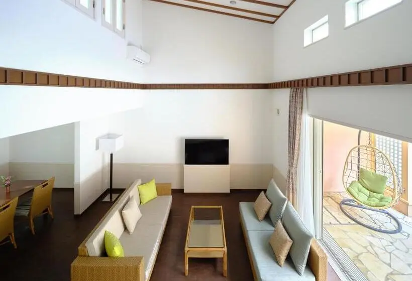 Suite with Pool, Koyarunosato Doggys Island
