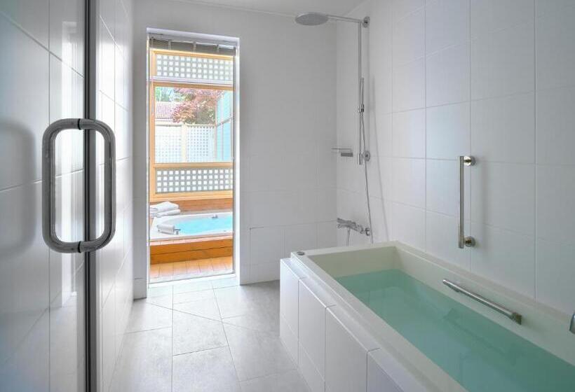 סוויטה מלכותית, Koyarunosato Doggys Island