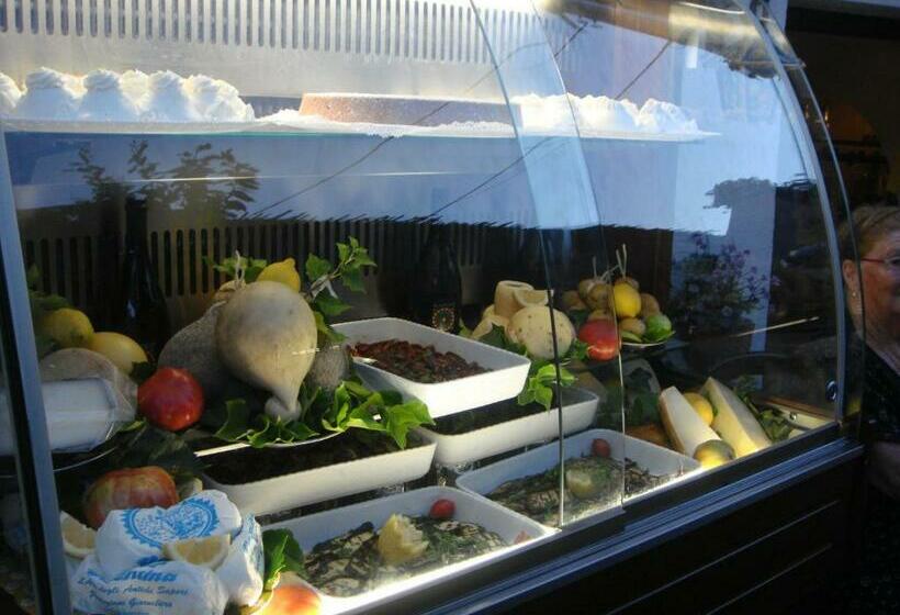 テラス付き1ベッドルームアパートメント, Casale Villa Marzia