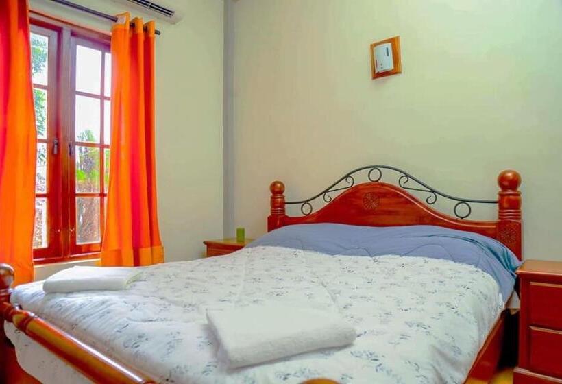 Номер Deluxe, Deer Point Hotel Kandy