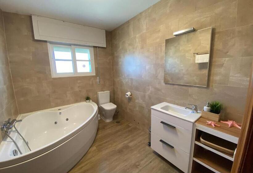 수피리어 룸, Mar De Frisia