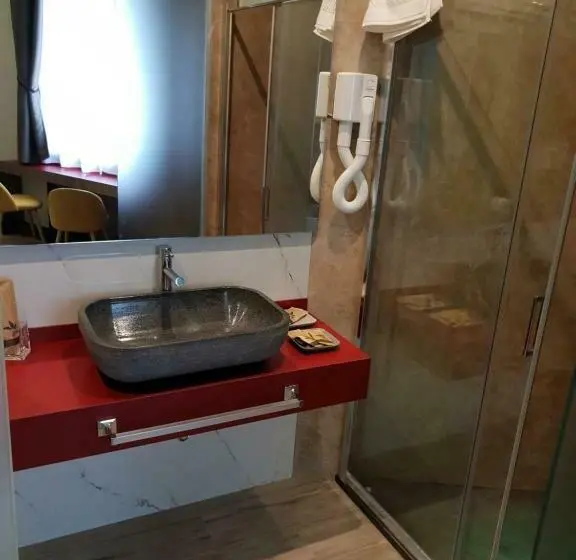 スイート, Th Luxury Rooms