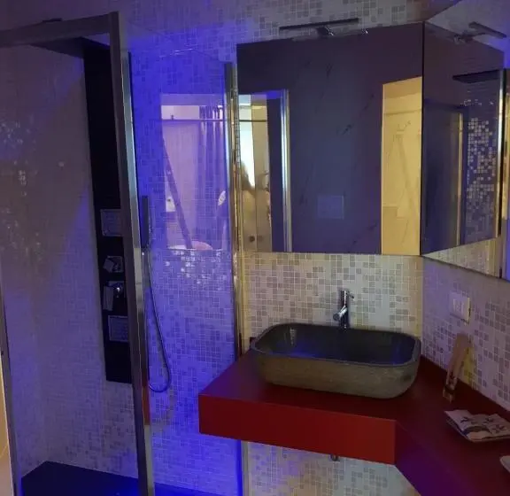 スーペリアースイート, Th Luxury Rooms