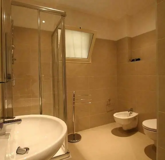 اتاق استاندارد با سرویس بهداشتی مشترک, Kalefati Palace Loc.turistica