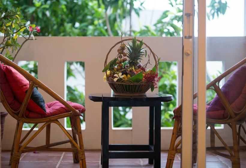 سوییت خانوادگی, Han & Daniel Villa Boutique