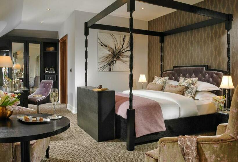 اتاق استاندارد, Castleknock