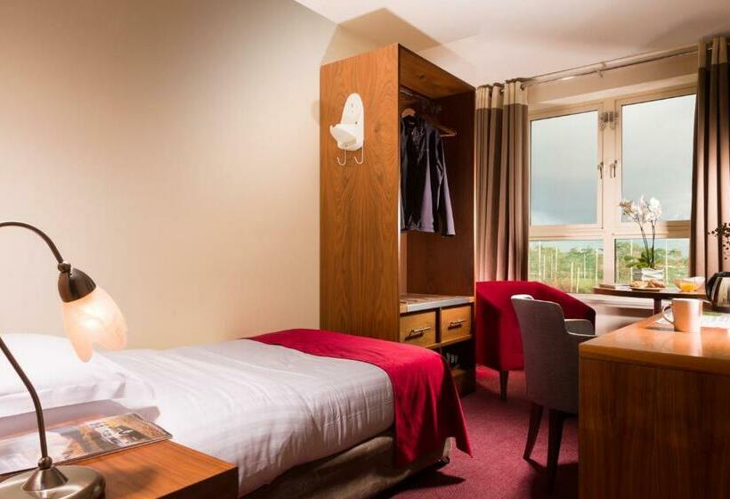 اتاق استاندارد یک نفره, Castleknock