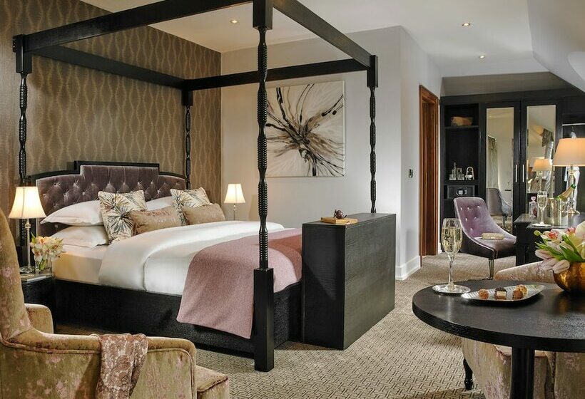 سوییت لوکس, Castleknock