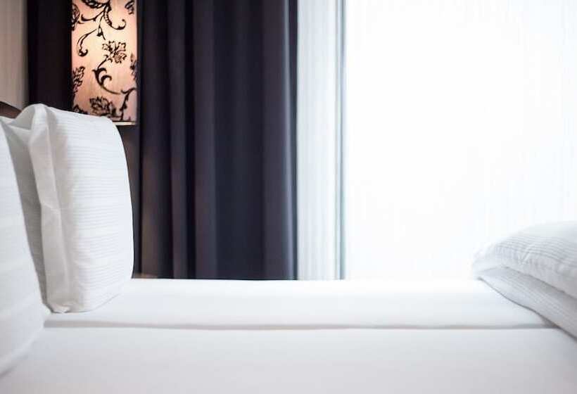 اتاق استاندارد, Thingholt By Center Hotels