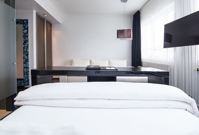 اتاق لوکس, Thingholt By Center Hotels