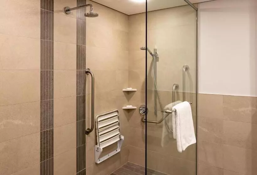 身障者適用スタンダードルーム, City Lodge Hotel Bryanston