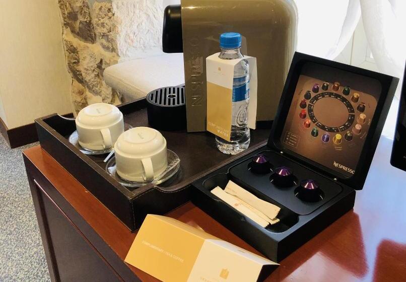 سوییت, Grand Kadri Hotel   History Marked By Cristal Lebanon