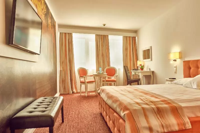 Single Deluxe Room, Continental Forum Bucuresti Palatul Parlamentului