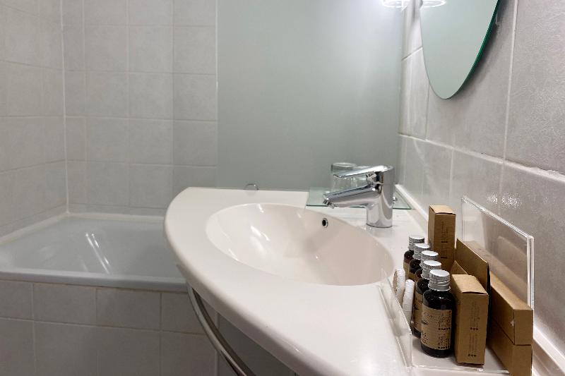 Chambre Deluxe Individuelle, Continental Forum Bucuresti Palatul Parlamentului