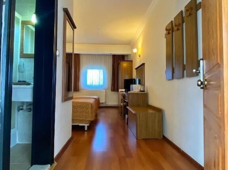 اتاق کلاب یک تخته, Monark Hotel Cappadocia