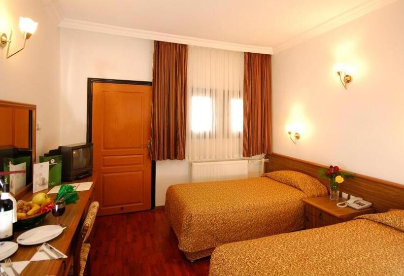 اتاق کلاب یک تخته, Monark Hotel Cappadocia