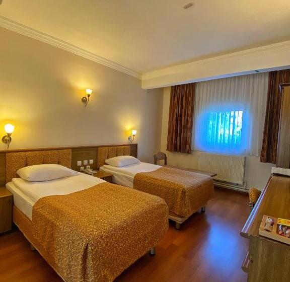 اتاق کلاب یک تخته, Monark Hotel Cappadocia