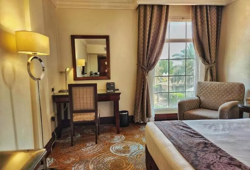 クラシックルーム, Mövenpick Hotel Kuwait