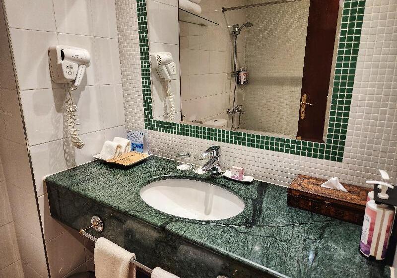 اتاق کلاسیک, Mövenpick Hotel Kuwait