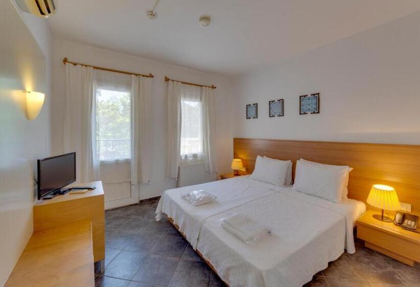 חדר סטנדרט, Serhan