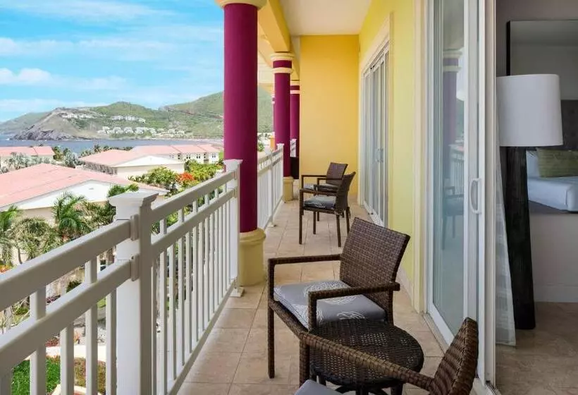 سوئیت با چشم‌انداز, St. Kitts Marriott Resort & The Royal Beach Casino