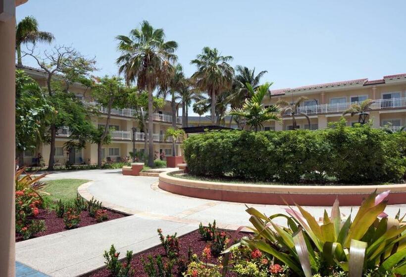 اتاق استاندارد با تخت بزرگ, St. Kitts Marriott Resort & The Royal Beach Casino