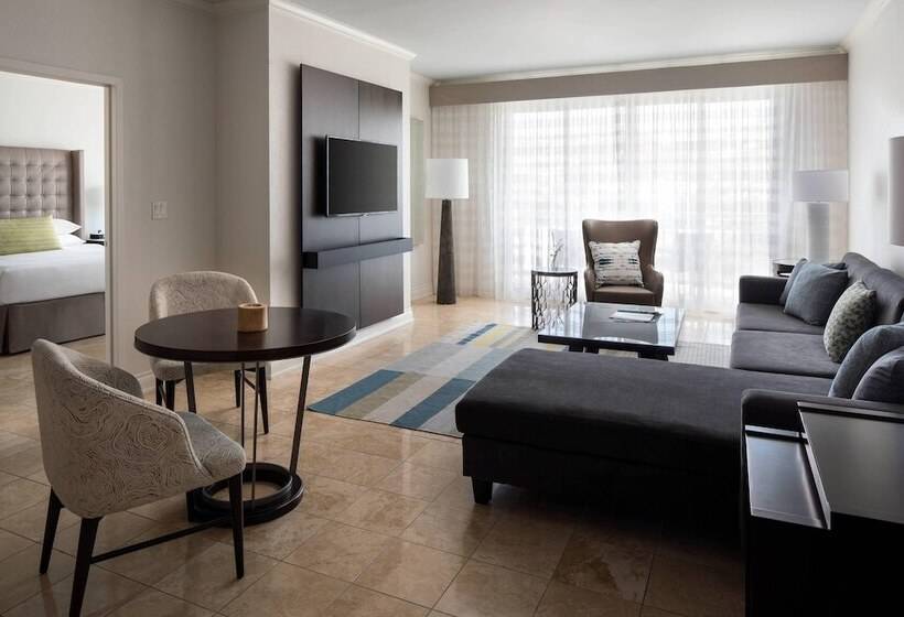 سوئیت رویال, St. Kitts Marriott Resort & The Royal Beach Casino