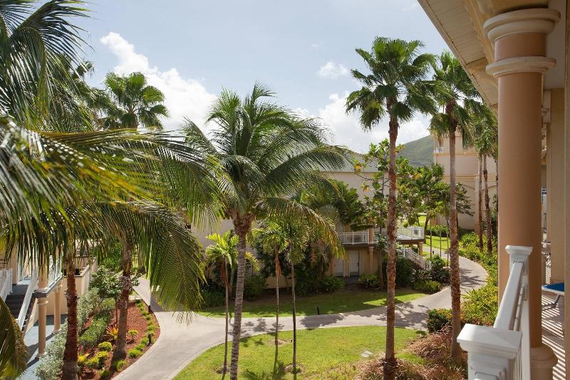 سوئیت با تخت بزرگ, St. Kitts Marriott Resort & The Royal Beach Casino