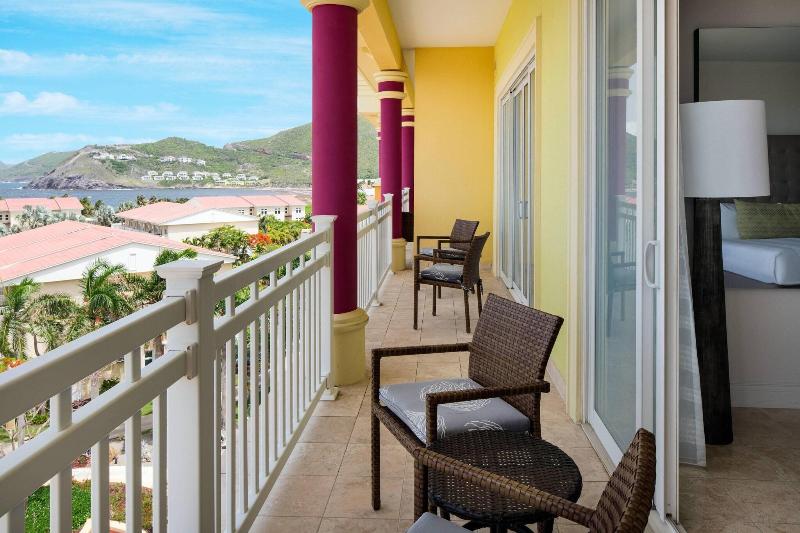 سوئیت با تخت بزرگ, St. Kitts Marriott Resort & The Royal Beach Casino
