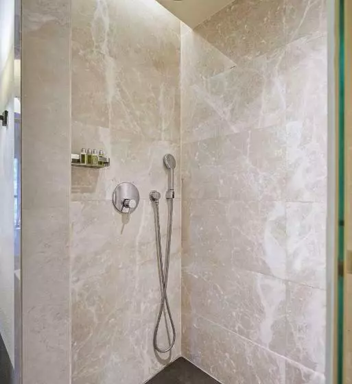 بانگلوی استاندارد, Voyage Sorgun