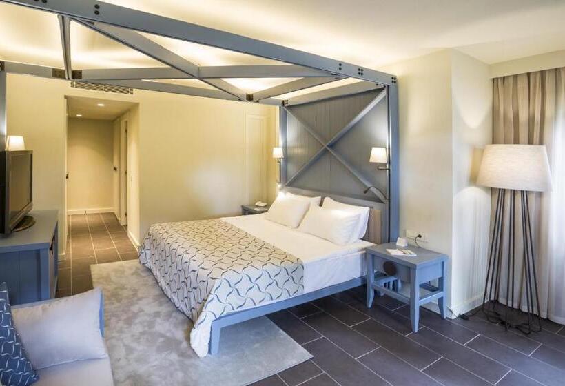 بانگلوی استاندارد, Voyage Sorgun