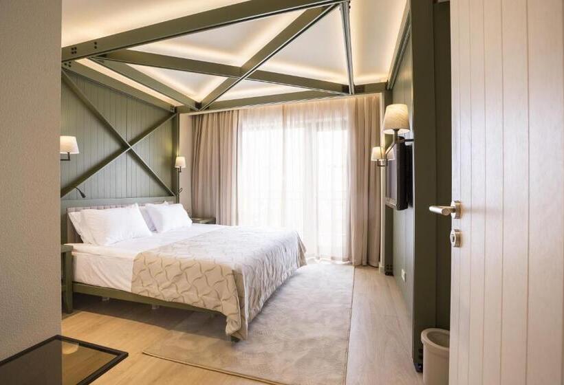 بنگله خانوادگی, Voyage Sorgun