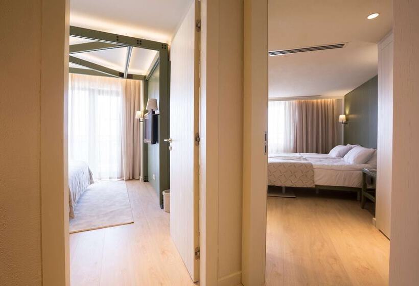 اتاق خانوادگی, Voyage Sorgun