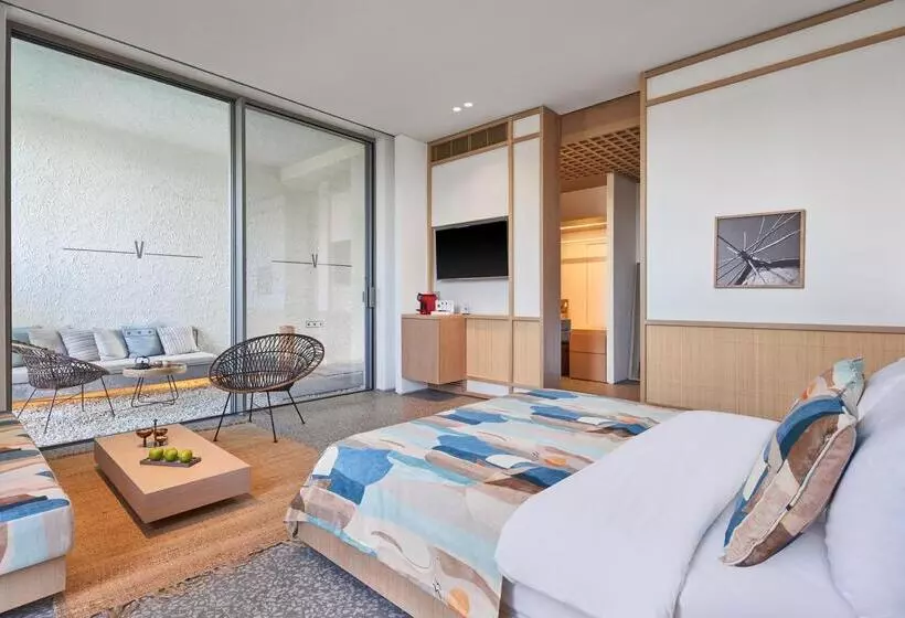 スーペリアールーム, Voyage Torba