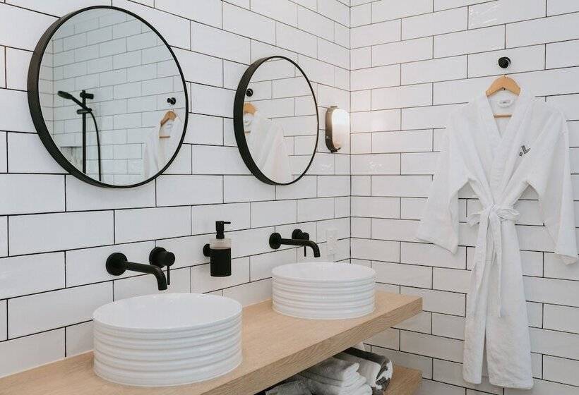 ویلای 1 خوابه, Motu Beachfront Art Villas