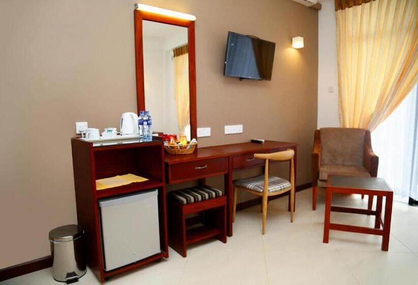 Deluxe Rum, Spring Villas Kandy