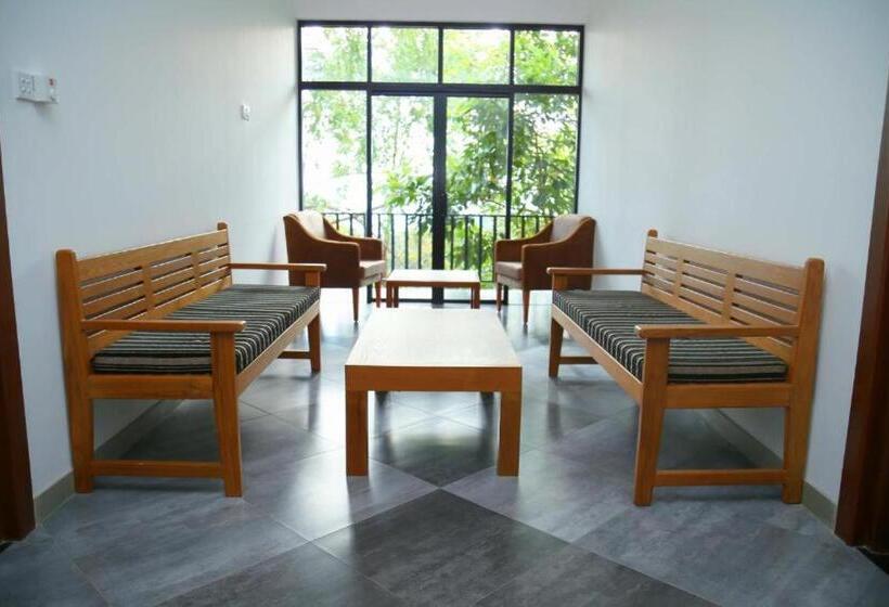 Deluxe Svit, Spring Villas Kandy