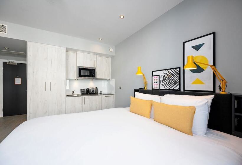 Студия Стандарт, Staycity Aparthotels Liverpool Waterfront