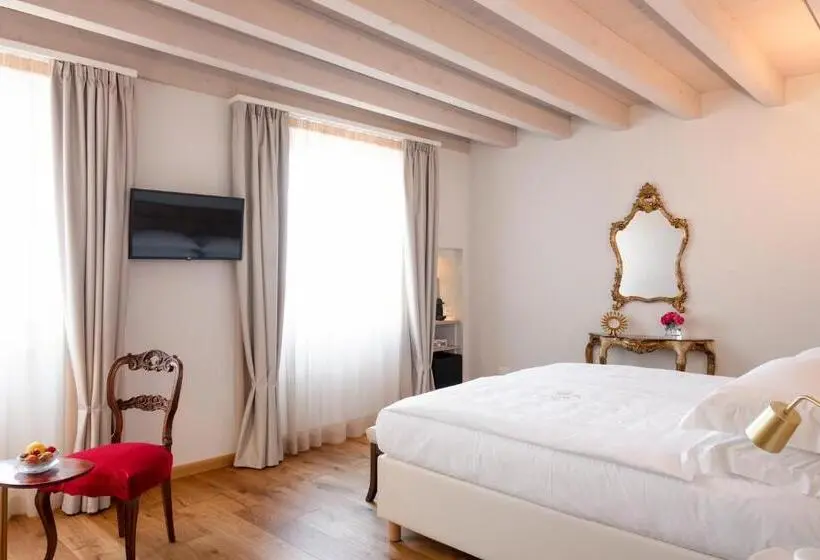 レイクビュースタンダードルーム, Corte Alma Spa And Luxury Home